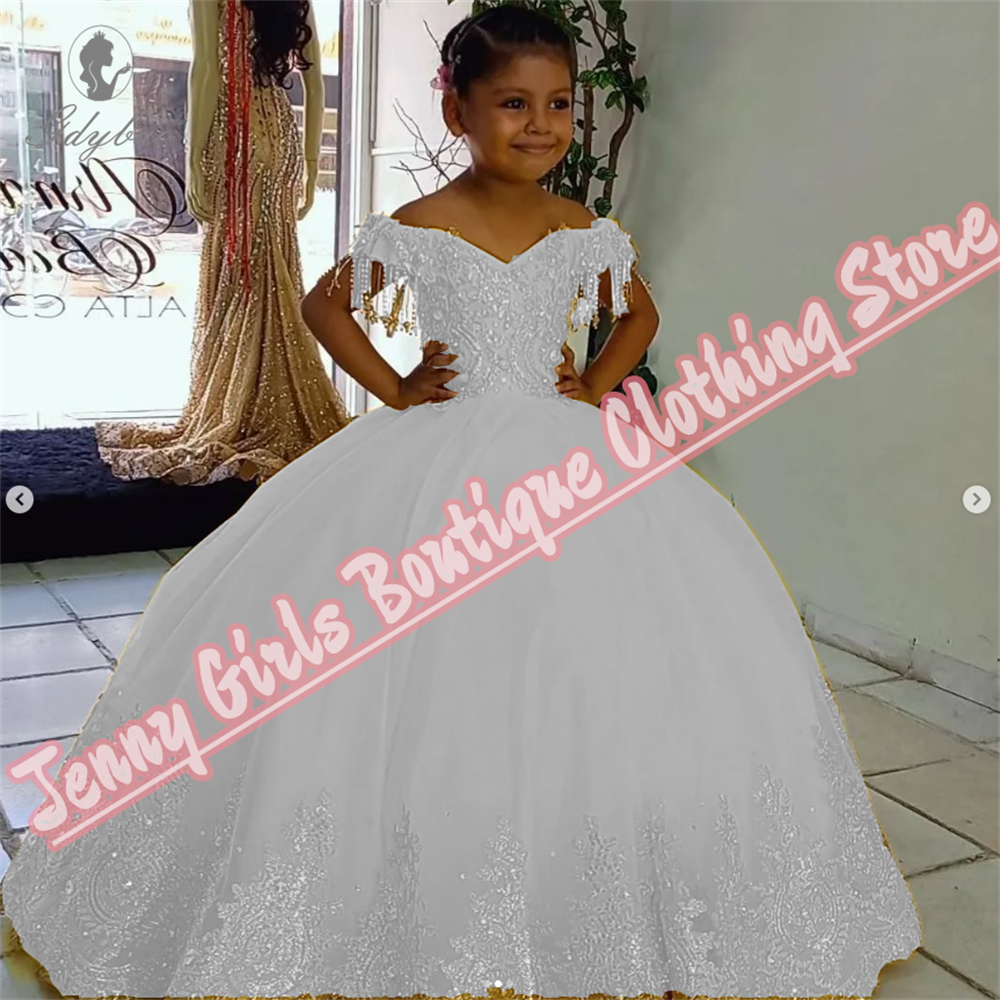Yellow Beautiful Girl Birthday - Embroidery Yellow Flower avis et prix