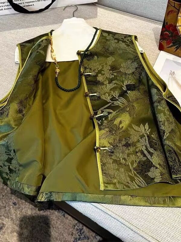 plus Size 300 Pou een Floral E - Embroidery Vest avis et prix