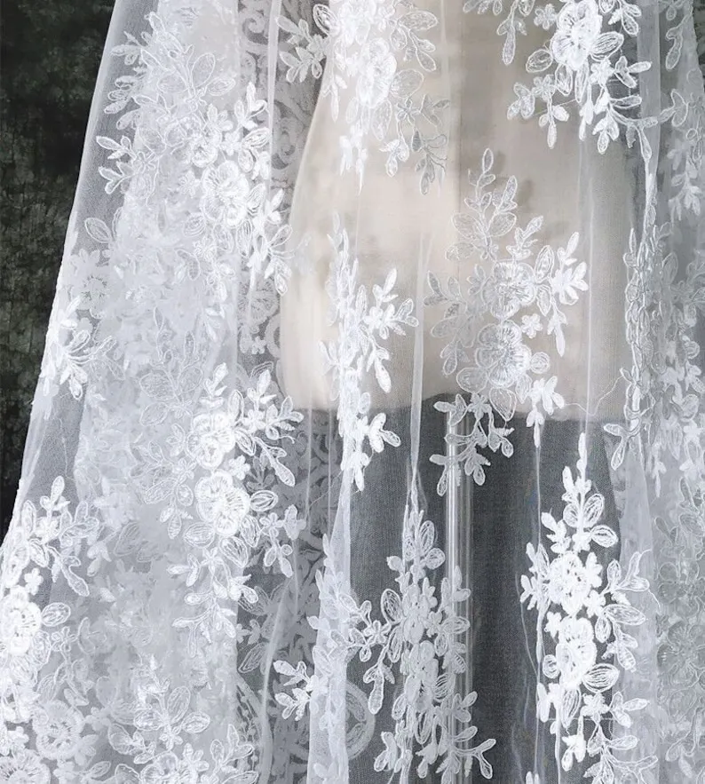 White Vintage Flower Embroider - Embroidery Veil avis et prix