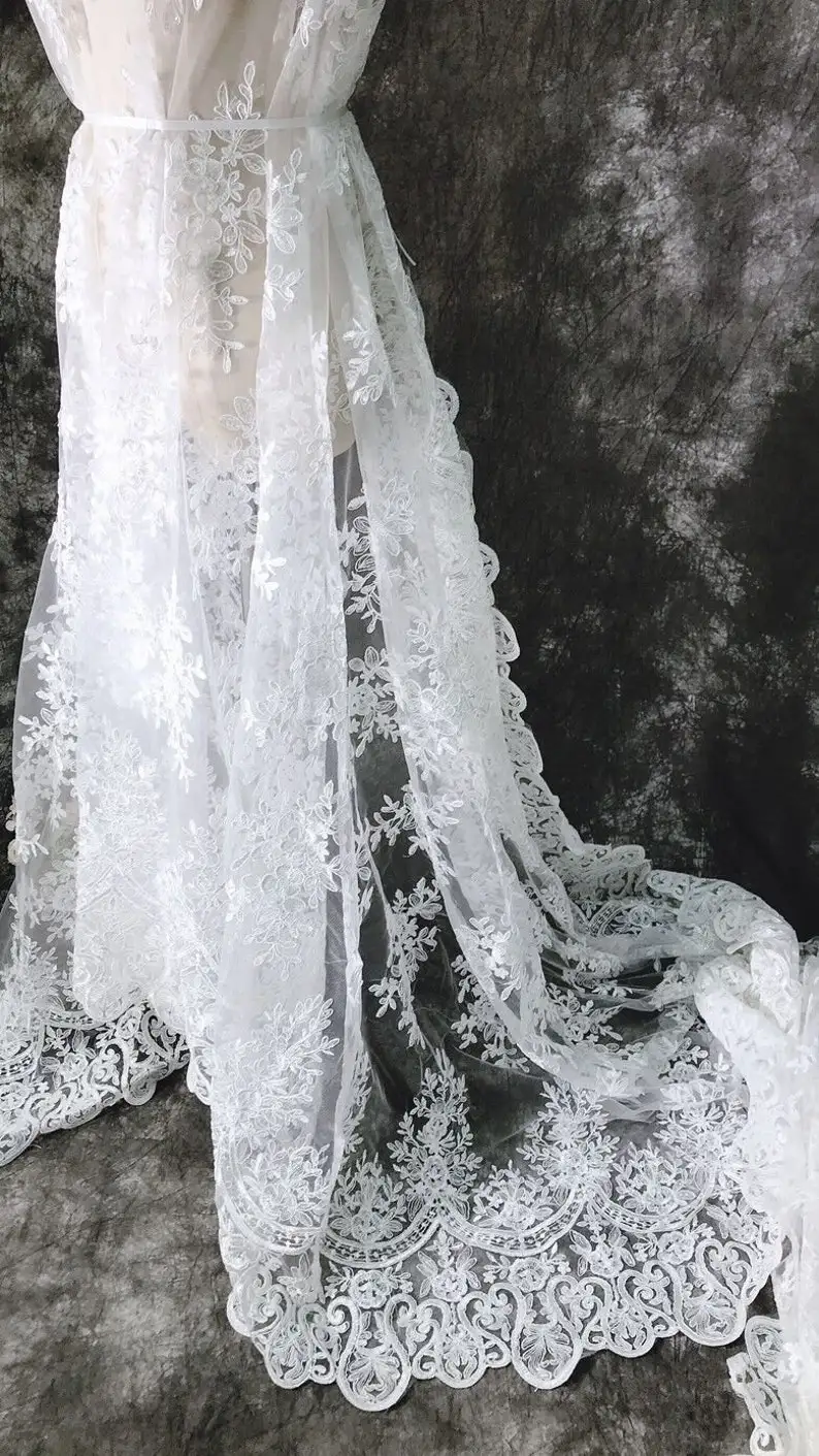White Vintage Flower Embroider - Embroidery Veil avis et prix