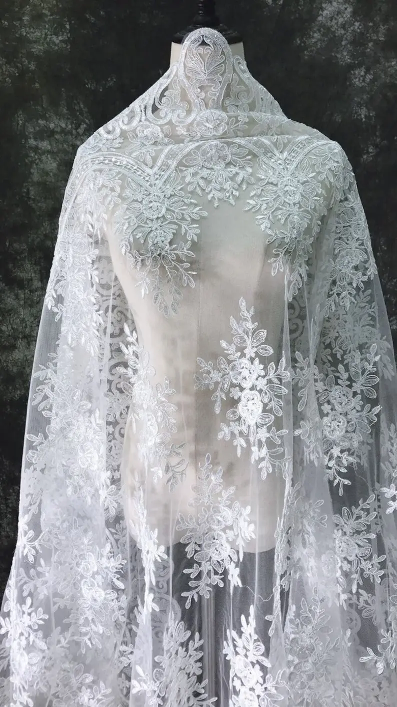 White Vintage Flower Embroider - Embroidery Veil avis et prix