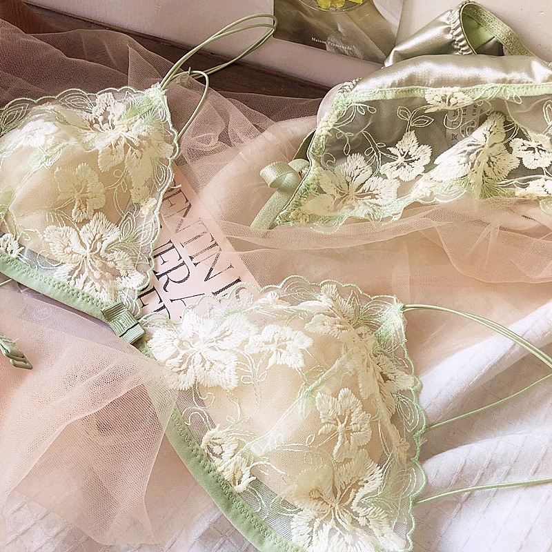 French Niche Lingerie Set Embr - Embroidery In Australia avis et prix
