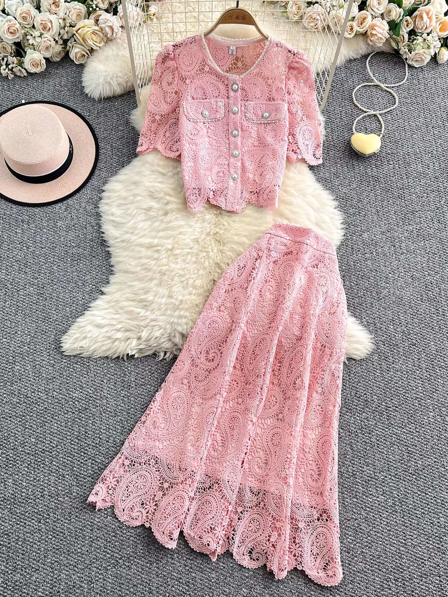 Elegant Pearl Long Dress Suits - Embroidery Uniforms avis et prix