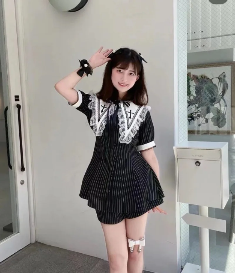 Embroidered Black Suit Mass-Pr - Embroidery Uniforms avis et prix