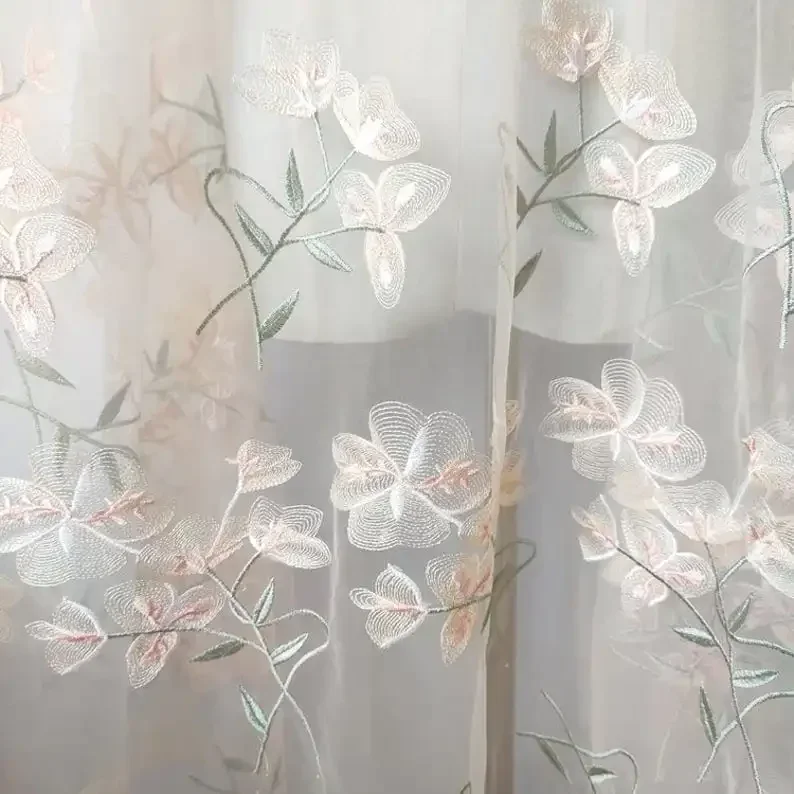Beautiful Flower Lace fabric A - Embroidery Veil avis et prix