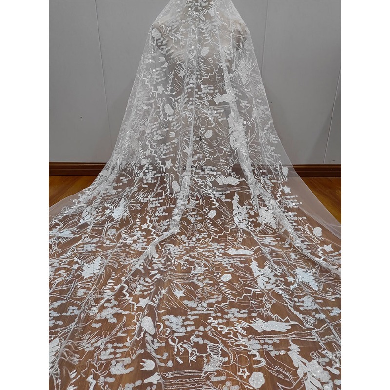 New Exquisite and Soft Decal L - Embroidery Veil avis et prix