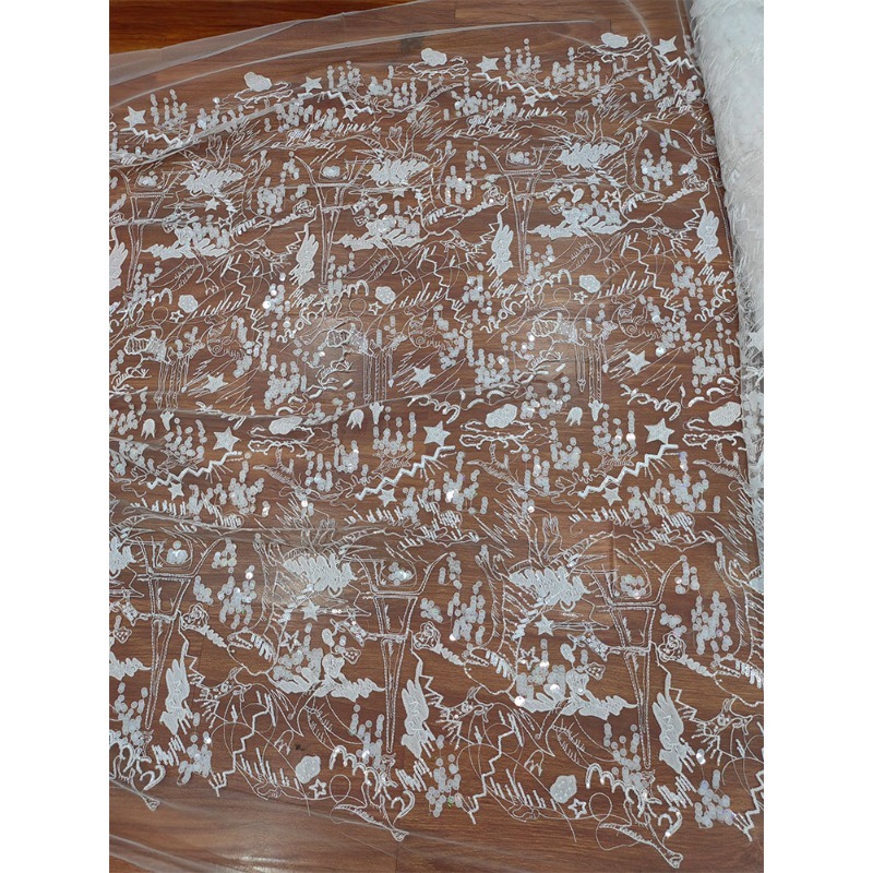 New Exquisite and Soft Decal L - Embroidery Veil avis et prix